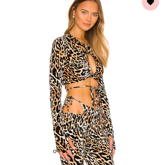 Revolve h:ours two piece animal print set worn once - Picture 3 of 7